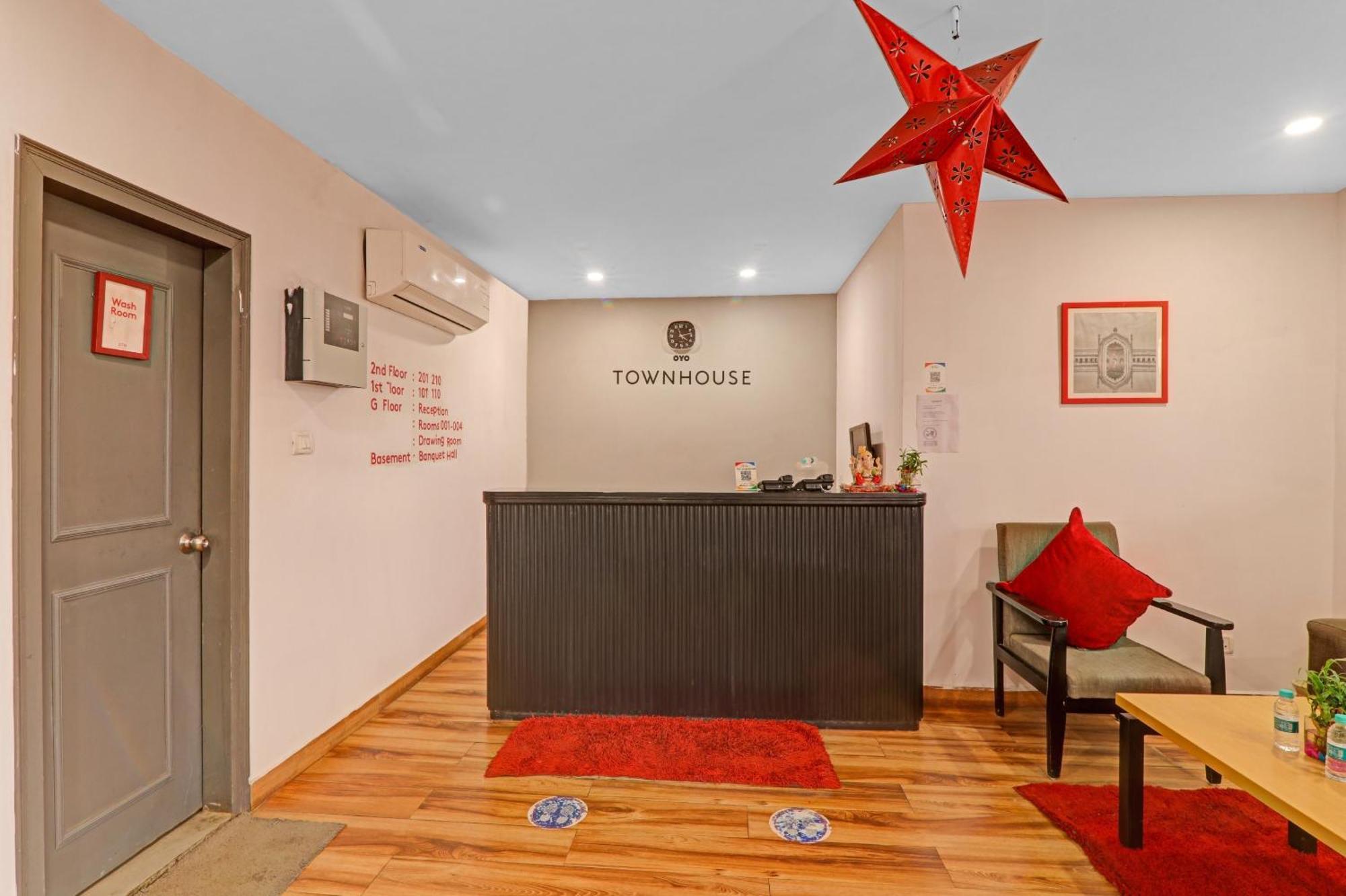 Hotel Townhouse The Shubham Bijnaur Esterno foto